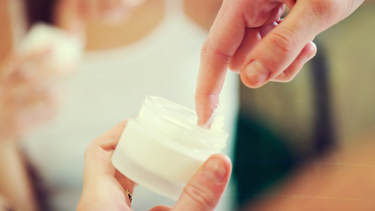 The Science Behind Anti-Aging Products: Do They Really Work?